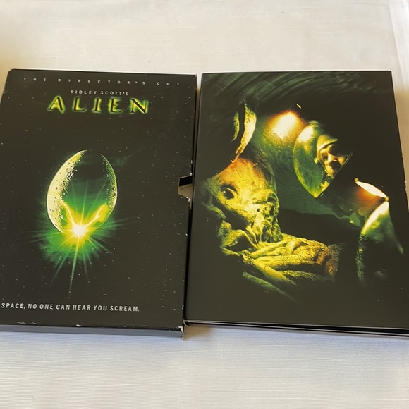 ALIEN DVD Collectors edition 2 disk set - Picture 5 of 9